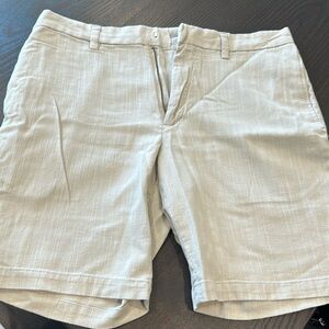 Banana Republic Aiden club shorts